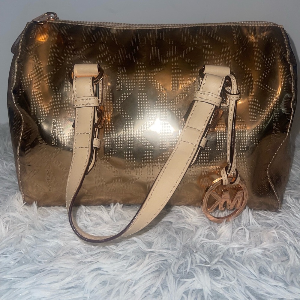 Michael Kors Rose Gold Medium Metallic Grayson Satchel